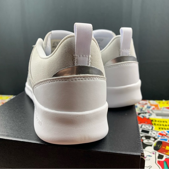 Adidas QT Racer 2.0 Silver Women’s Various Sizes - Picture 9 of 13